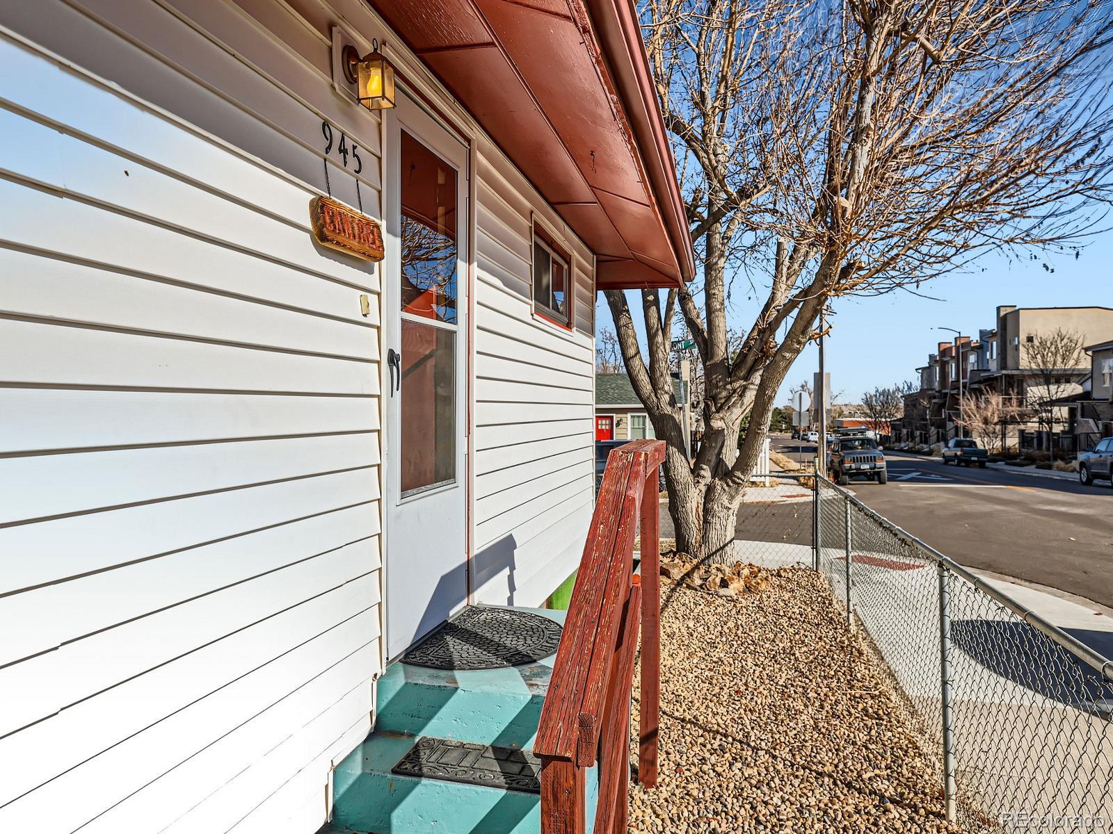 MLS Image #2 for 945  griffith street,louisville, Colorado