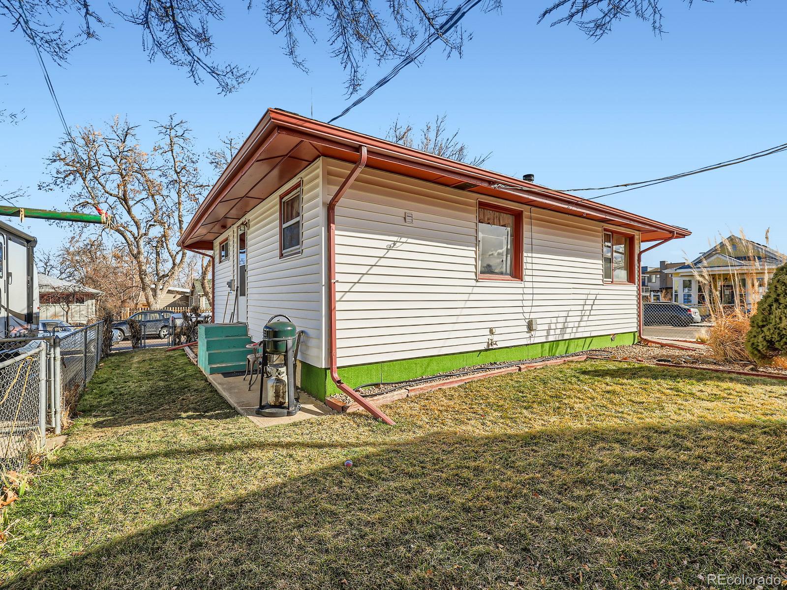 MLS Image #27 for 945  griffith street,louisville, Colorado