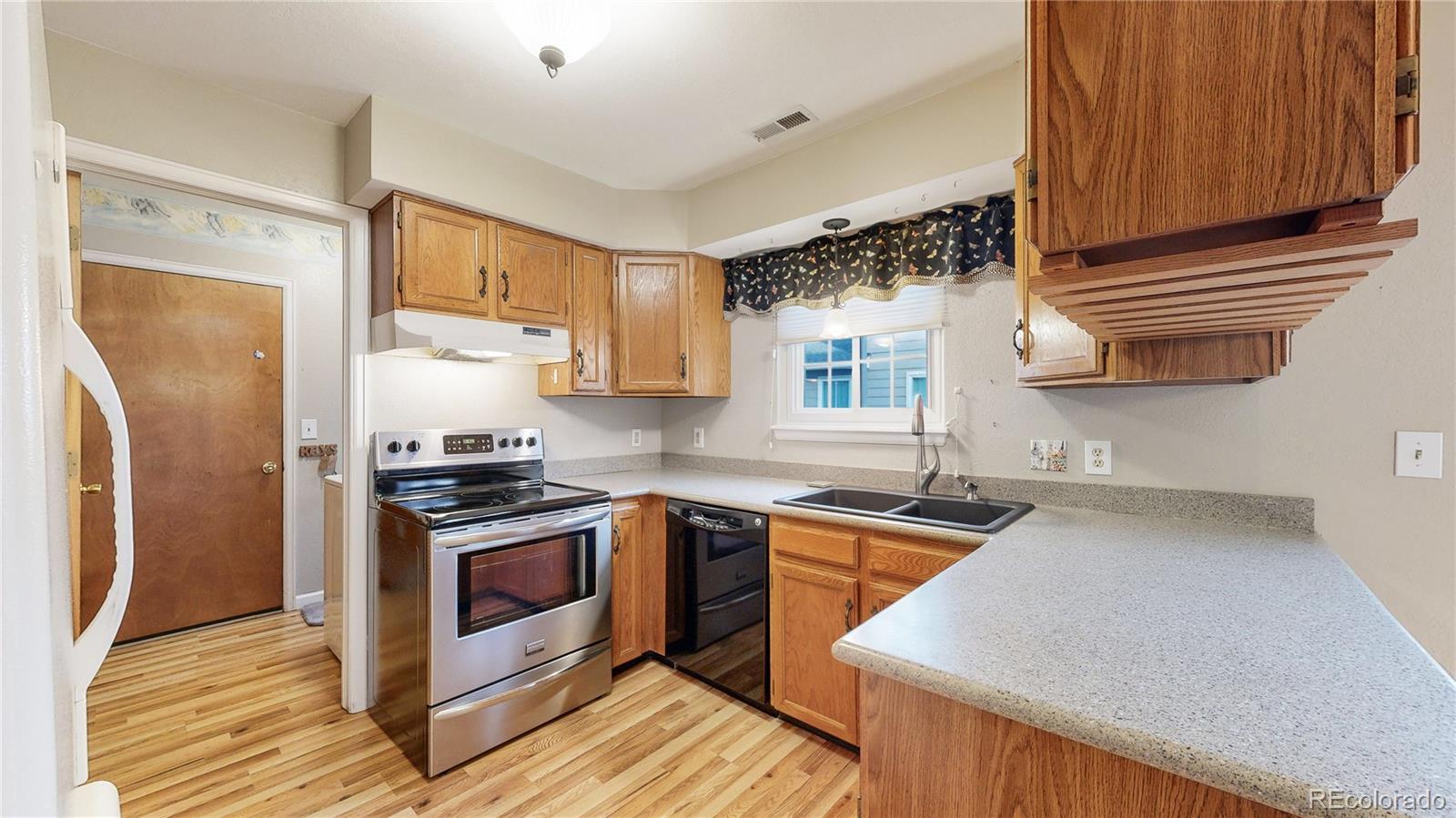 MLS Image #8 for 4101 w 111th circle,westminster, Colorado