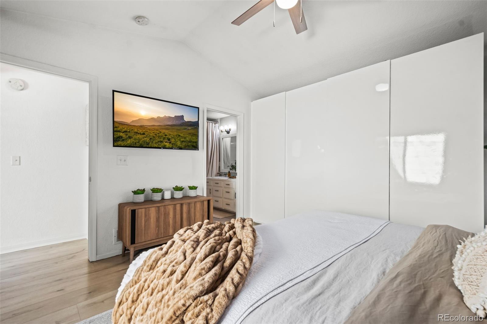 MLS Image #11 for 4019  avenida del sol drive,loveland, Colorado