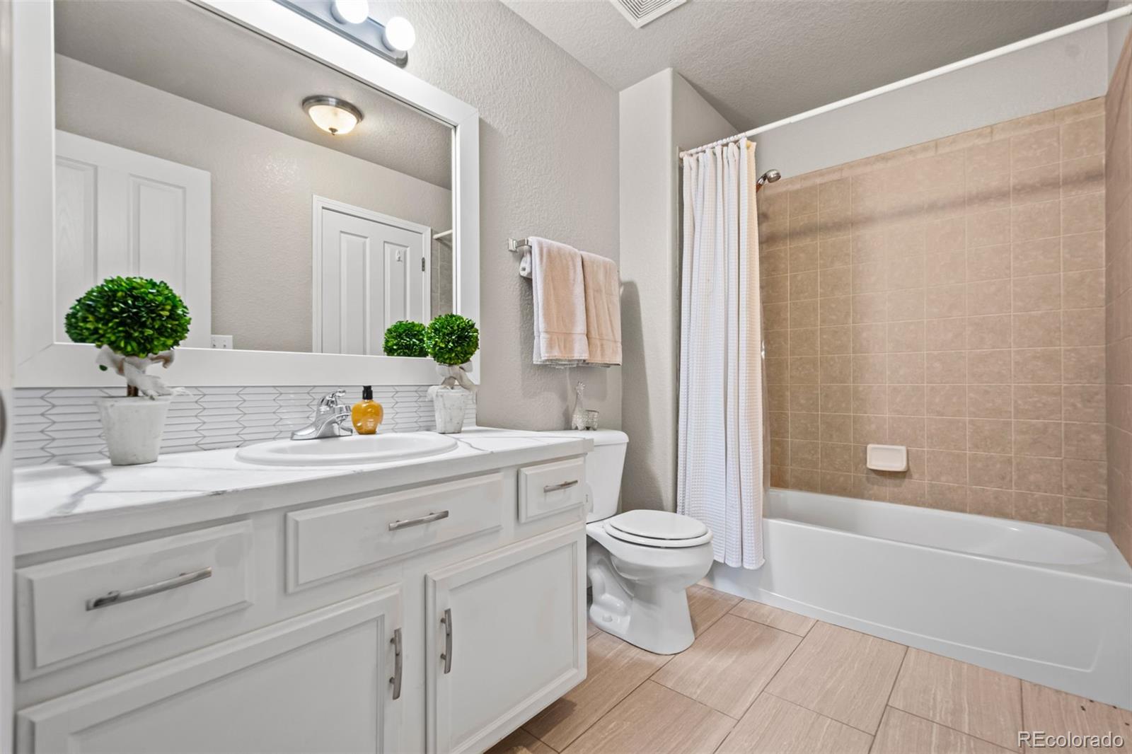 MLS Image #17 for 4019  avenida del sol drive,loveland, Colorado