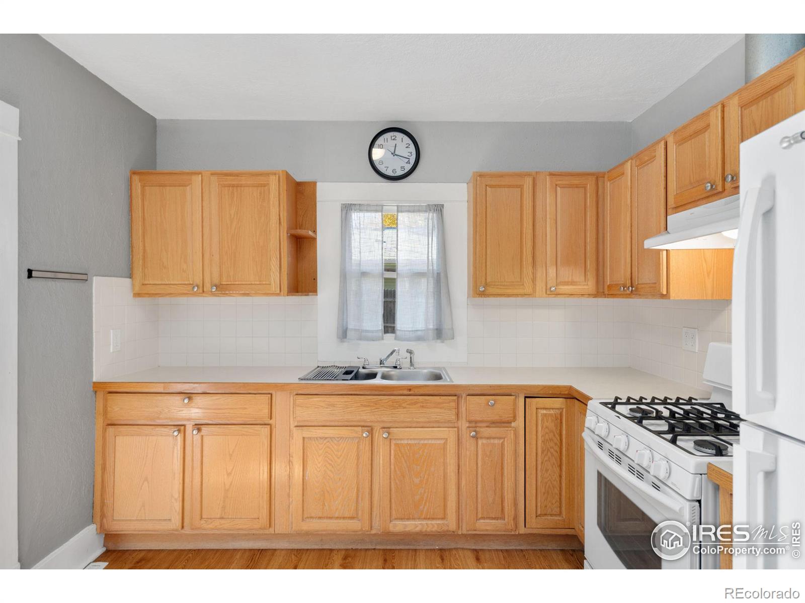 MLS Image #9 for 1330 e 5th street,loveland, Colorado