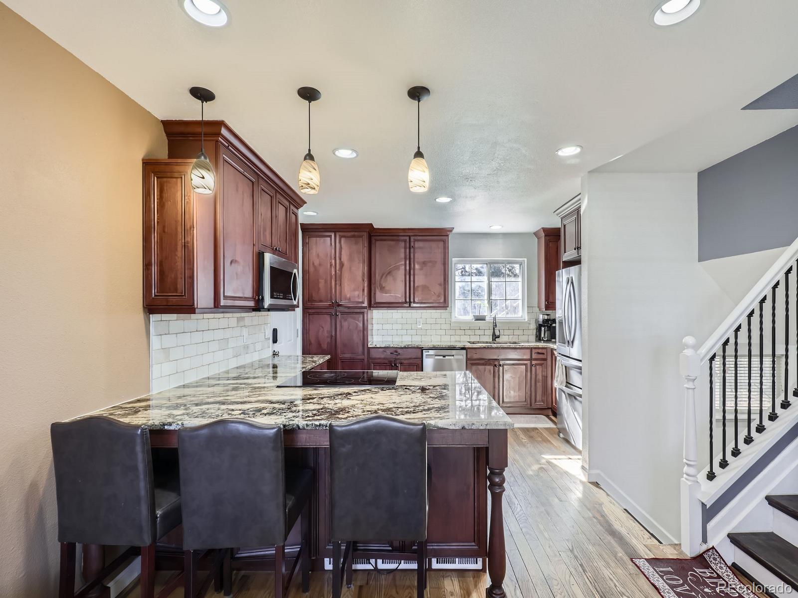 MLS Image #12 for 11002 e ohio place,aurora, Colorado