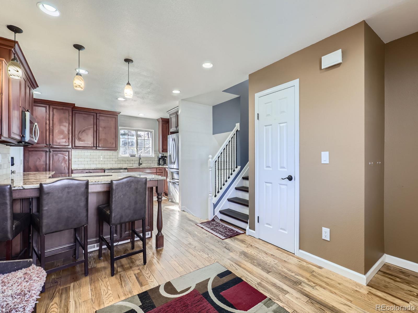 MLS Image #4 for 11002 e ohio place,aurora, Colorado