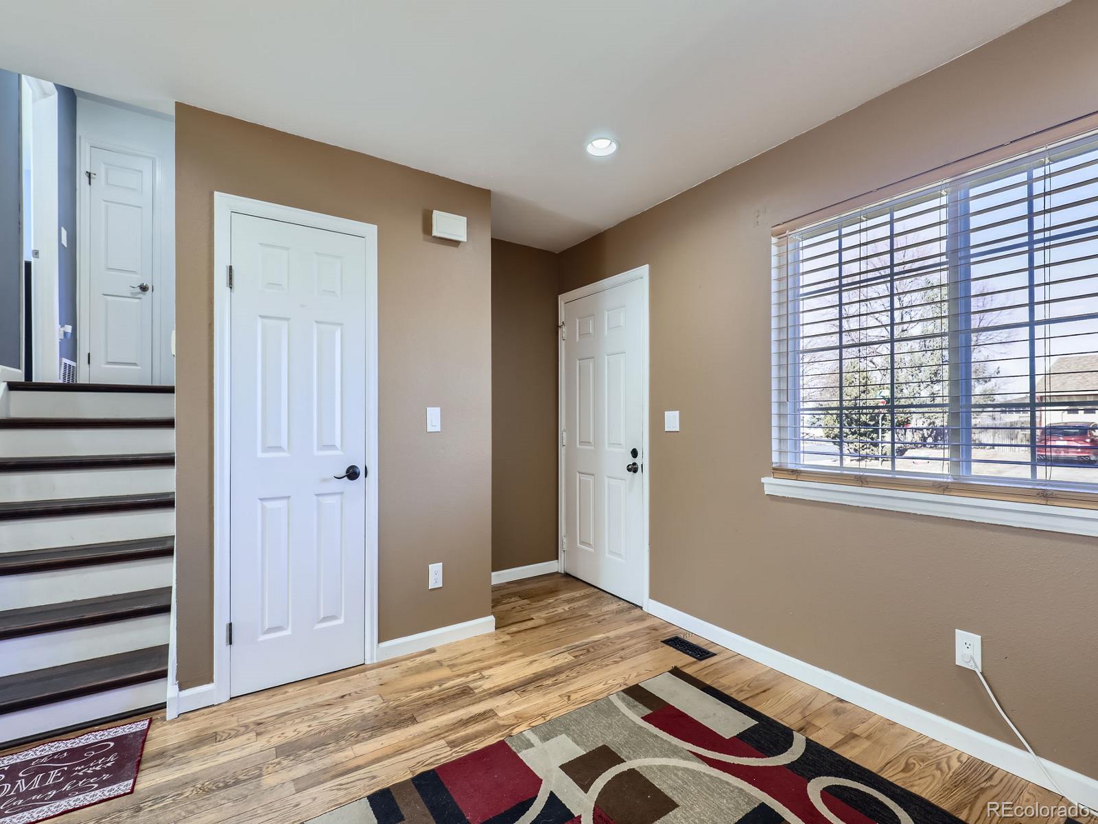 MLS Image #5 for 11002 e ohio place,aurora, Colorado