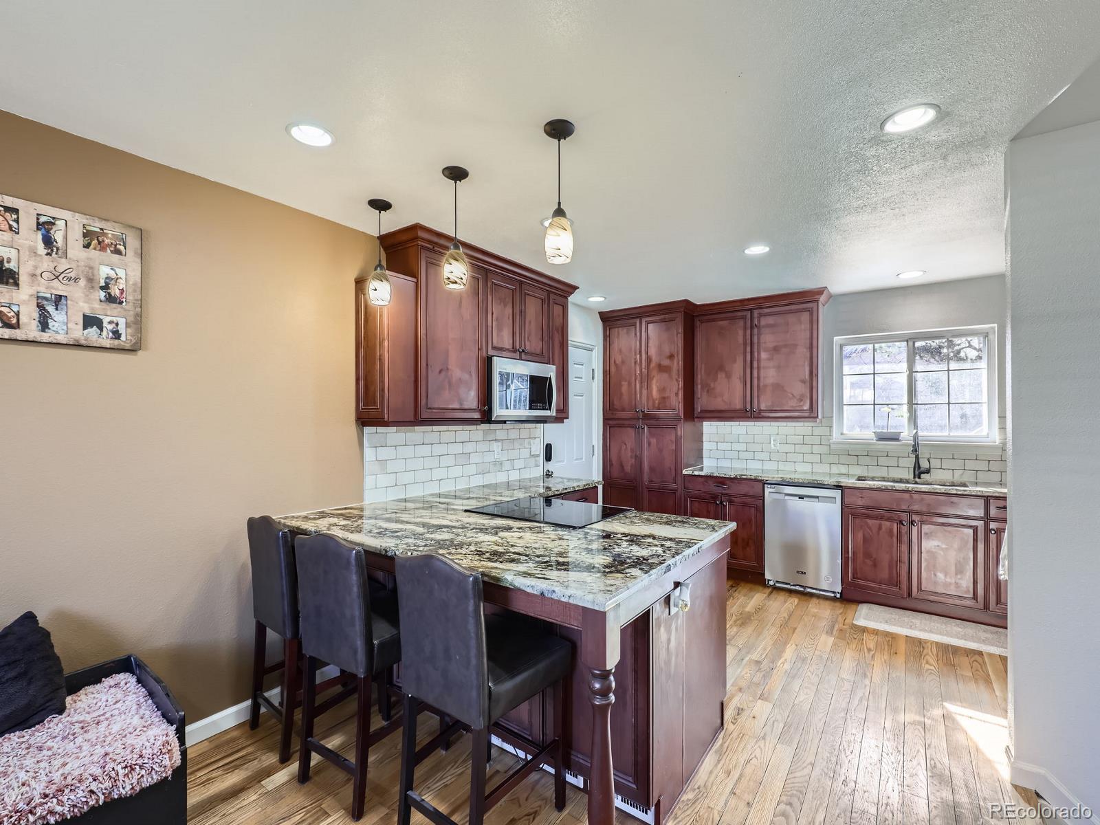 MLS Image #6 for 11002 e ohio place,aurora, Colorado