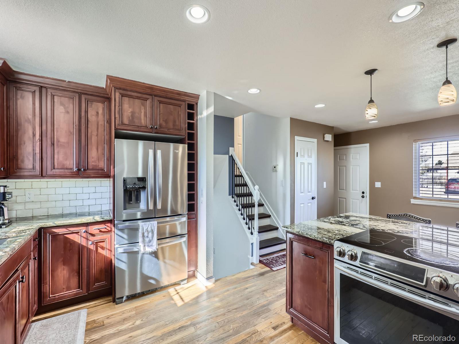 MLS Image #9 for 11002 e ohio place,aurora, Colorado