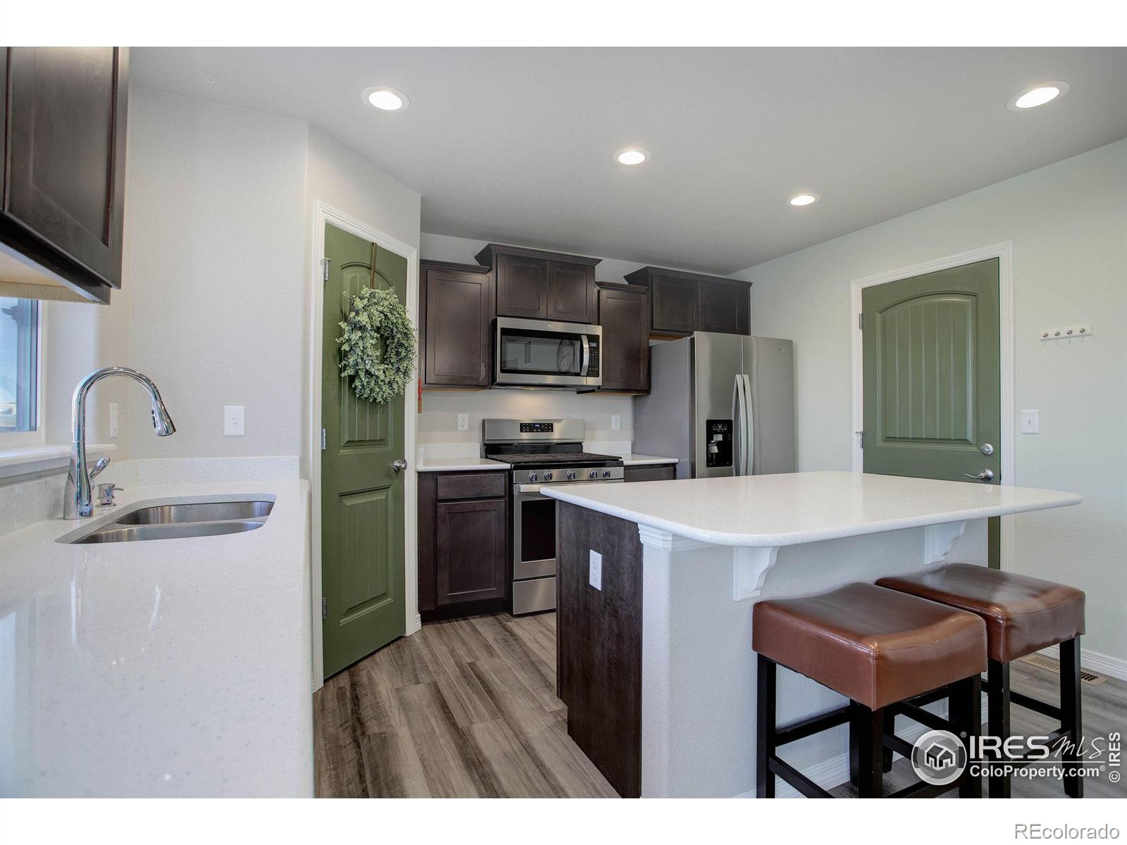 MLS Image #11 for 894  emerald lakes street,severance, Colorado