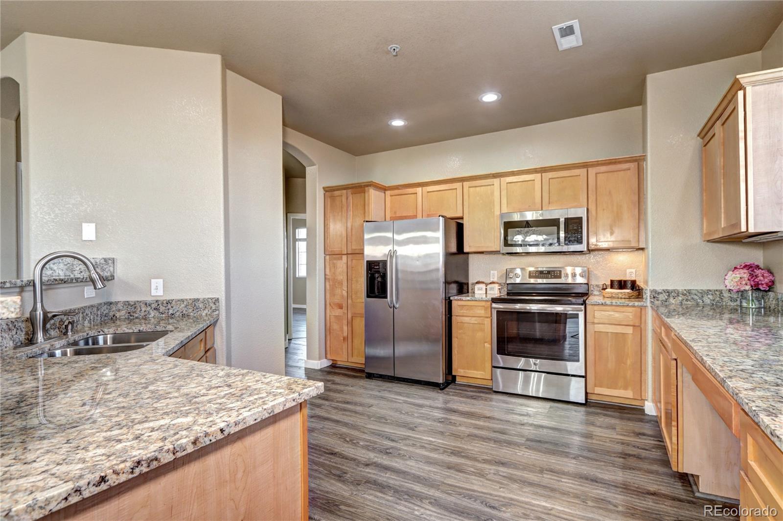 MLS Image #14 for 8940  fox drive,denver, Colorado