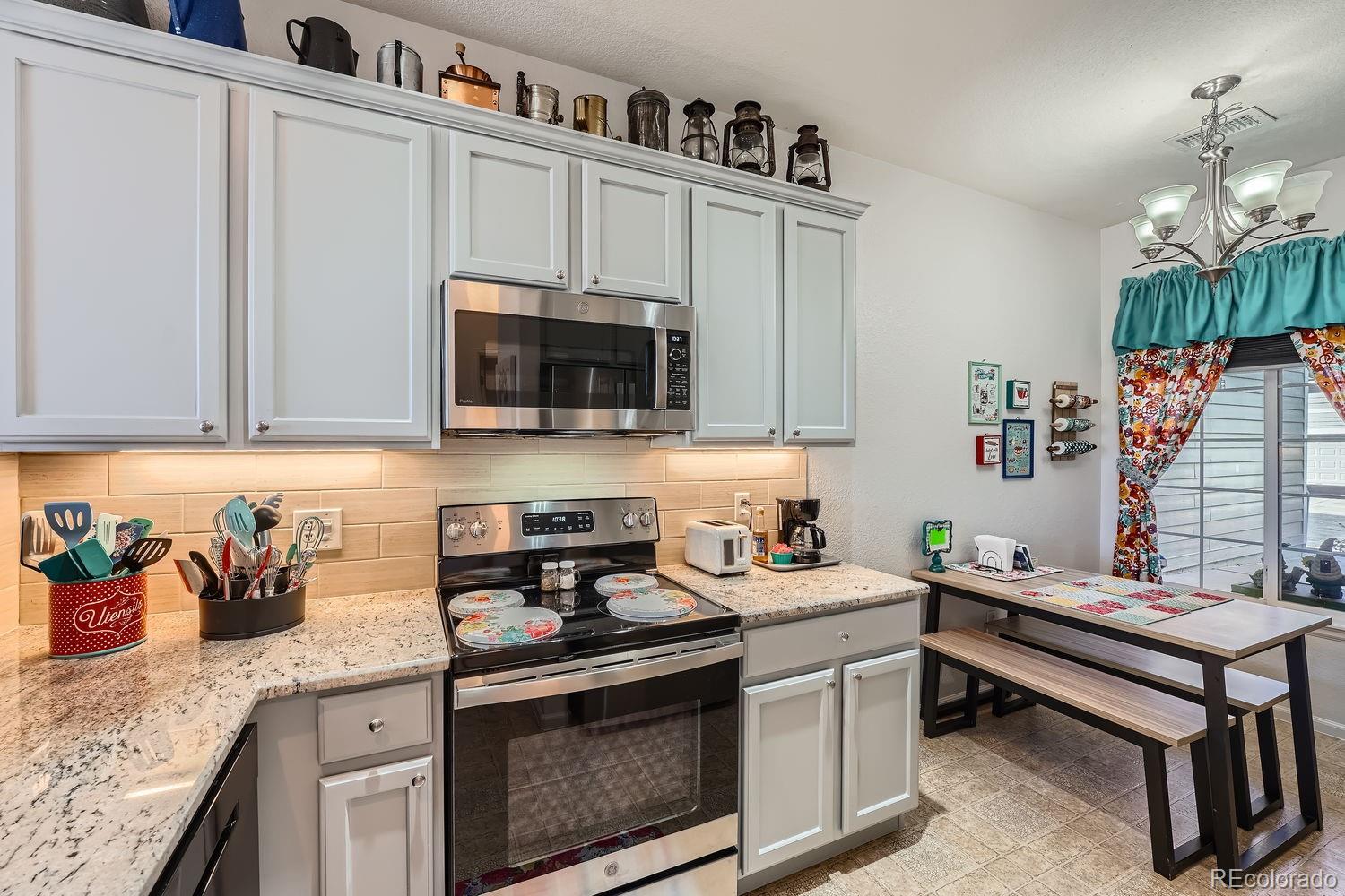 MLS Image #10 for 4460 s jebel lane,centennial, Colorado