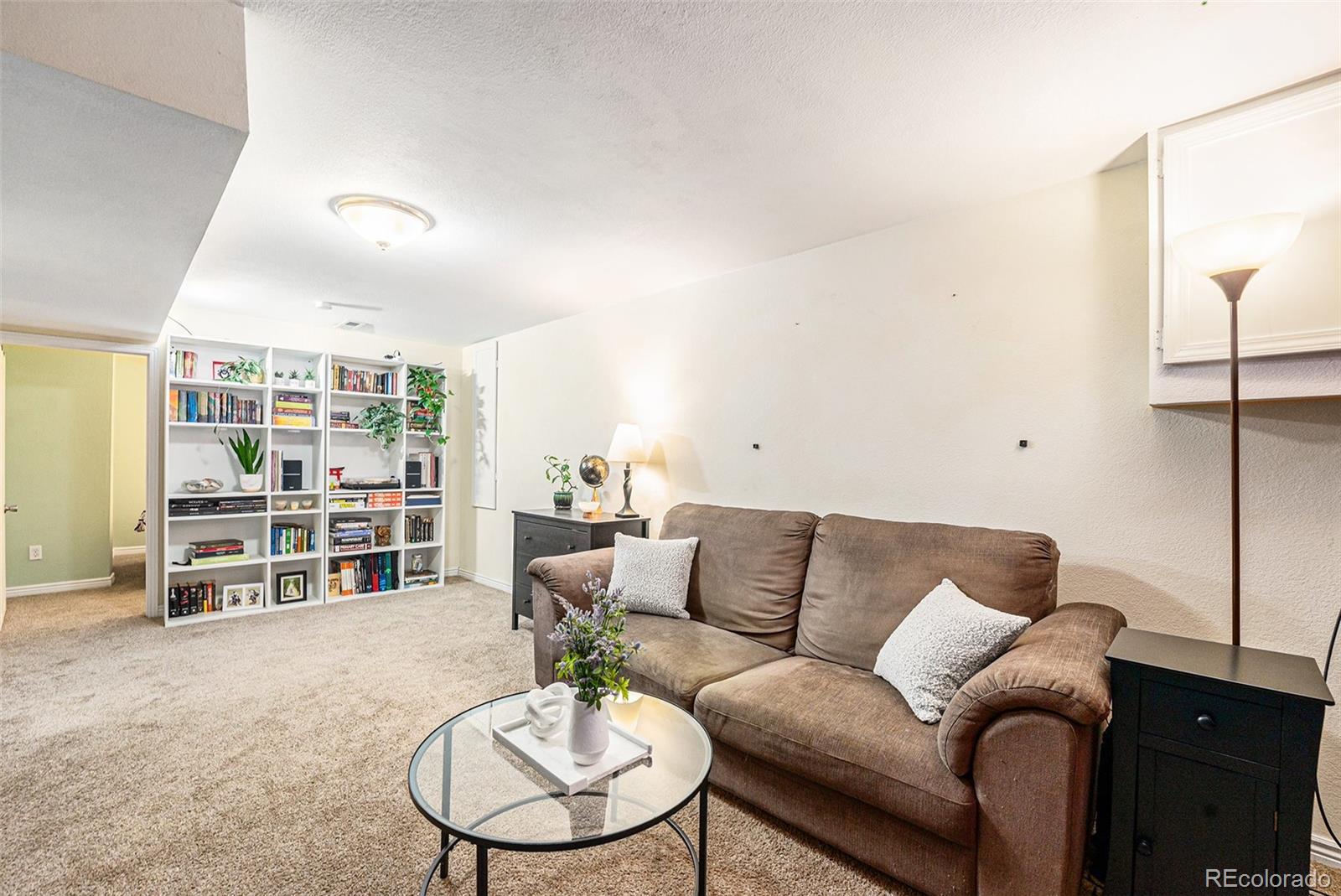 MLS Image #14 for 11 s perry street,denver, Colorado