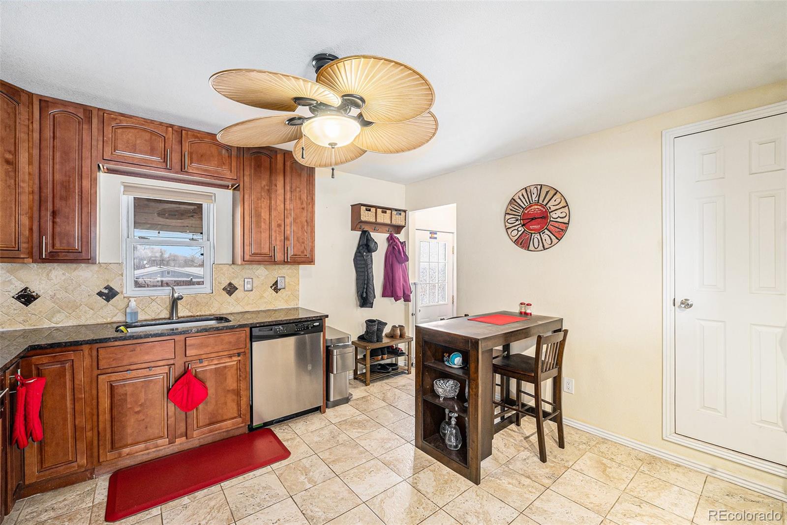 MLS Image #5 for 11 s perry street,denver, Colorado