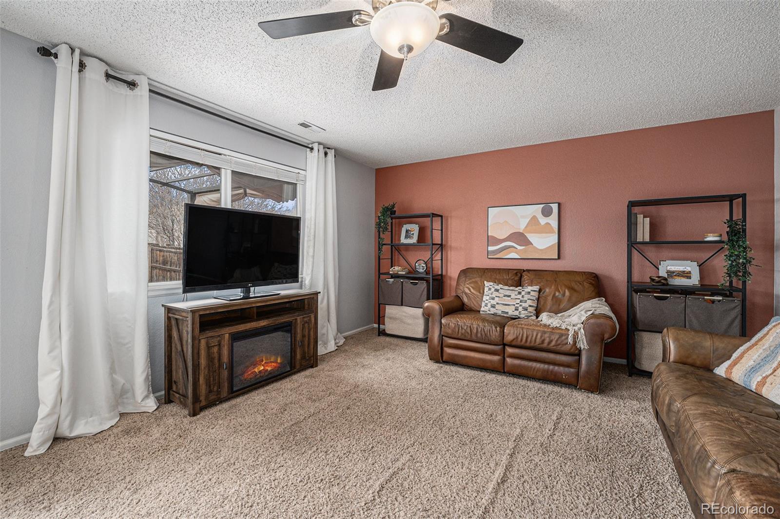 MLS Image #12 for 11455  river run parkway,commerce city, Colorado