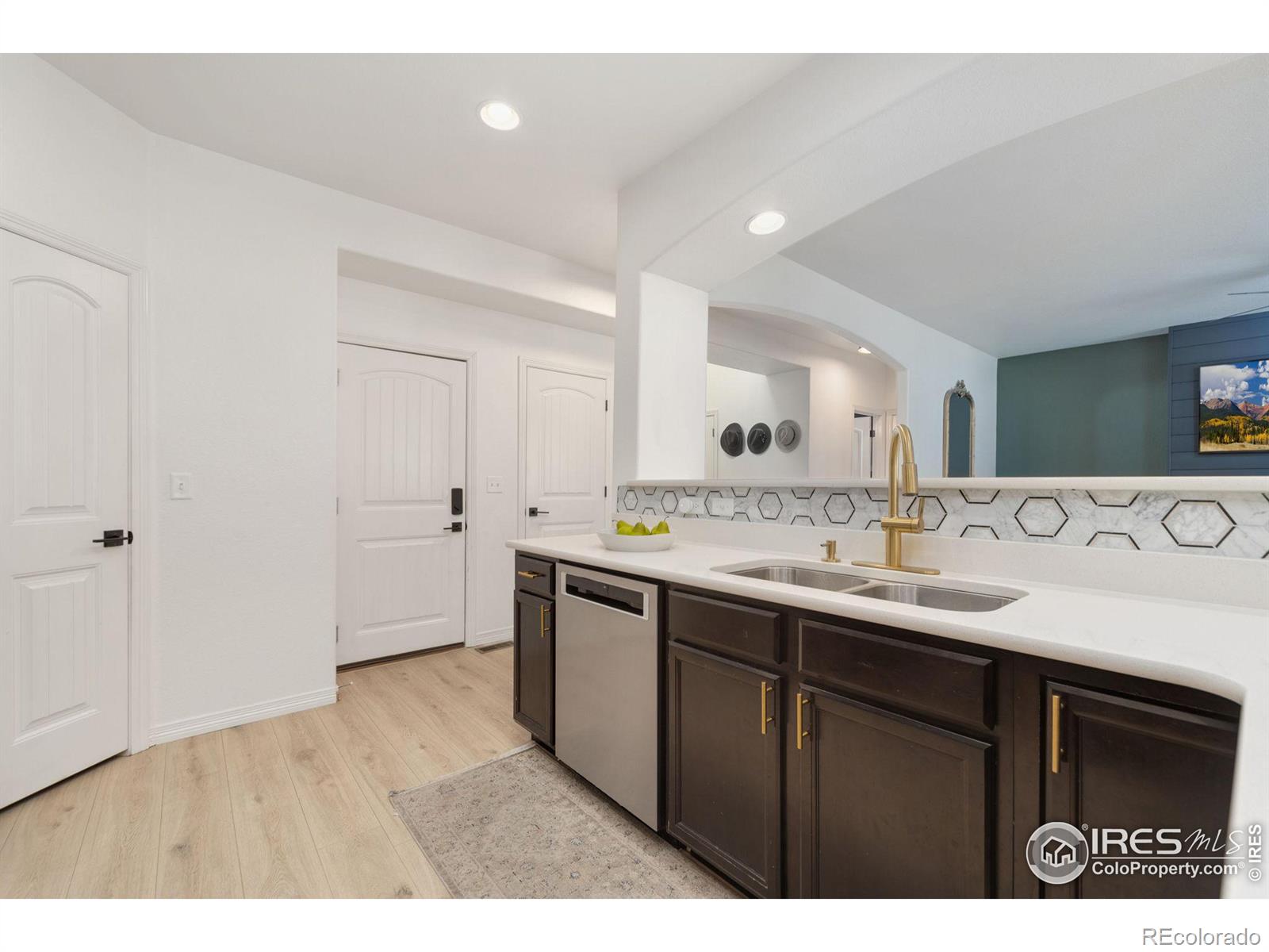 MLS Image #10 for 2483  tabor street,berthoud, Colorado