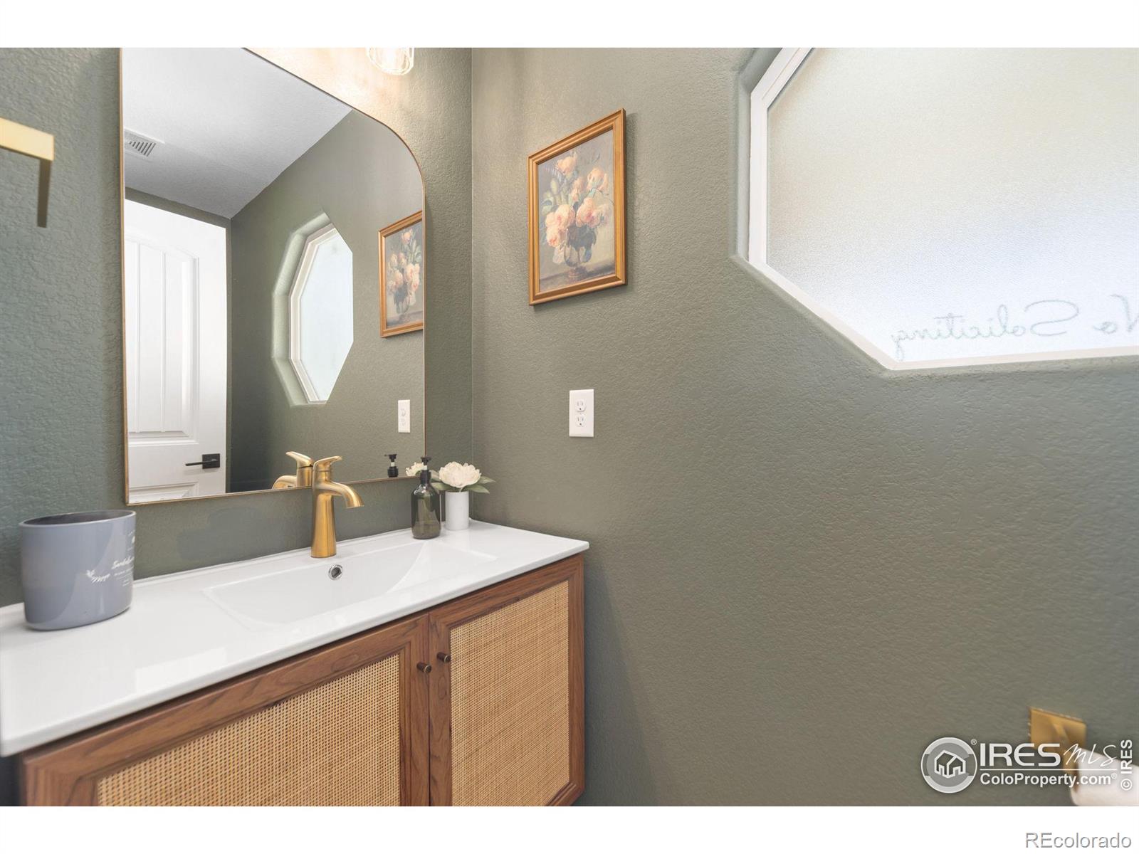 MLS Image #16 for 2483  tabor street,berthoud, Colorado