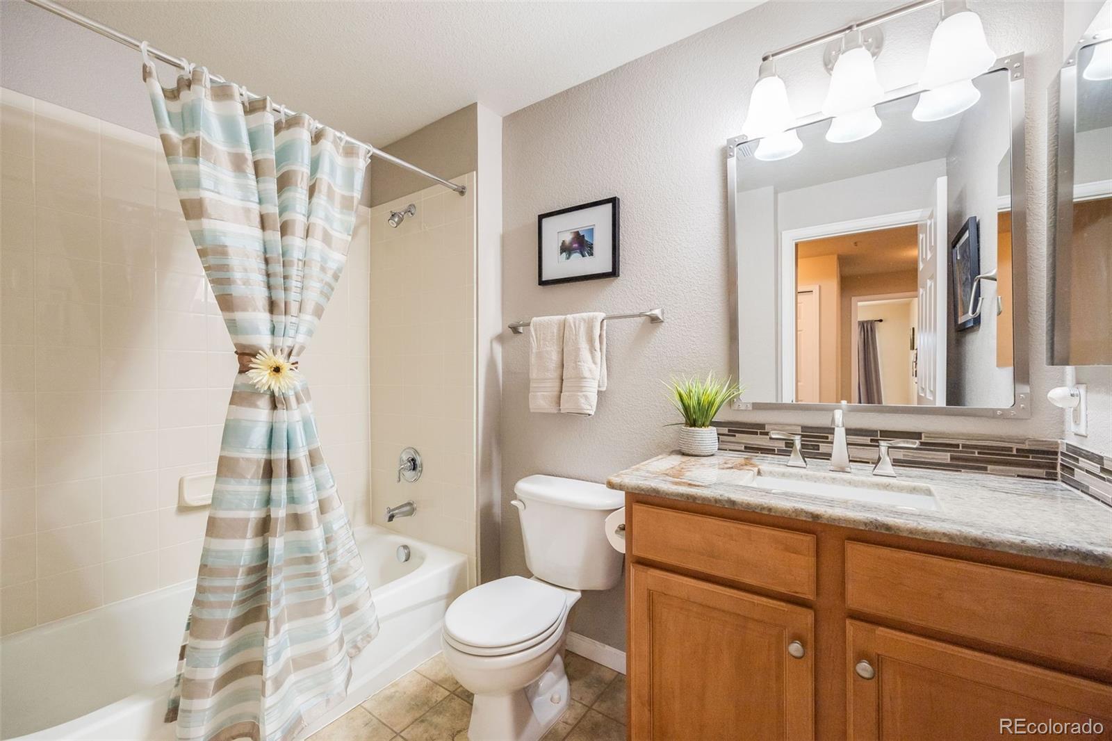 MLS Image #19 for 14190  sun blaze loop,broomfield, Colorado