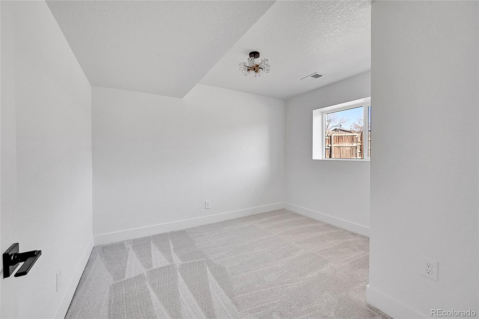 MLS Image #19 for 4574  eureka court,denver, Colorado