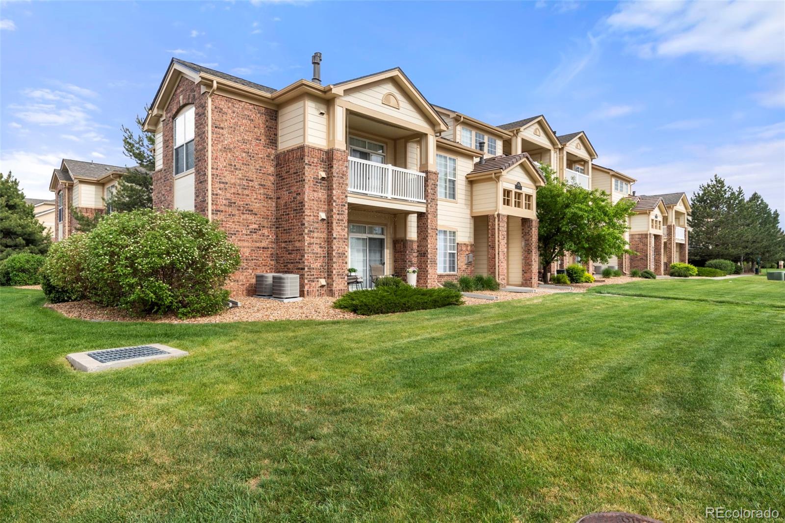 MLS Image #12 for 5745 n genoa way,aurora, Colorado