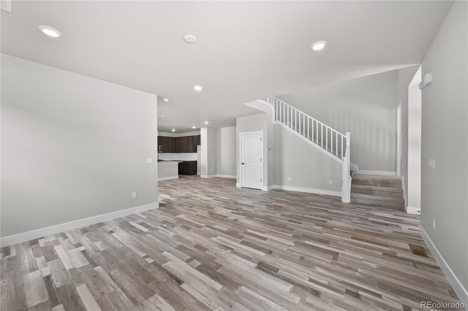 MLS Image #2 for 8894  yellowcress street,littleton, Colorado