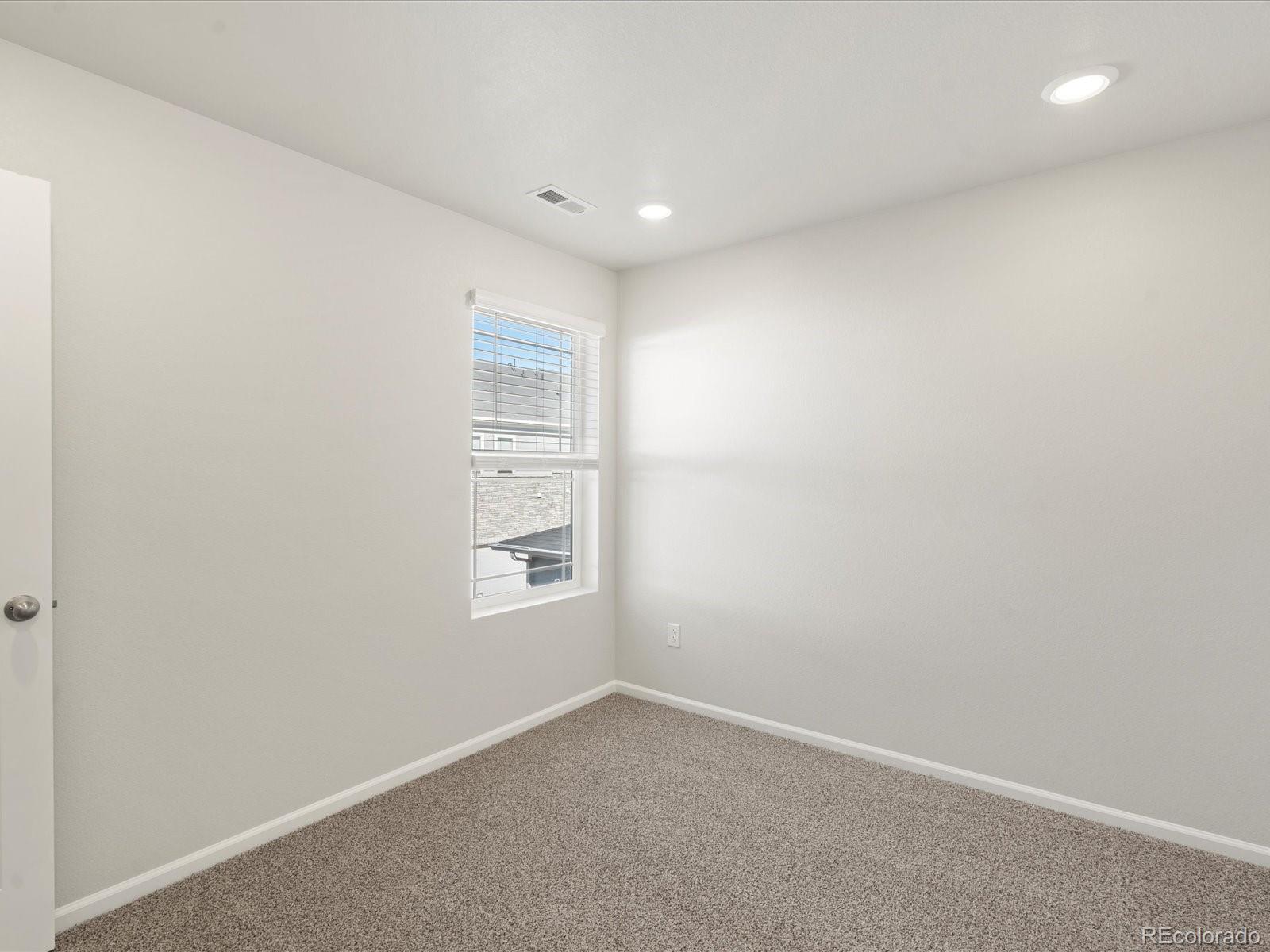 MLS Image #16 for 789 n tempe street,aurora, Colorado