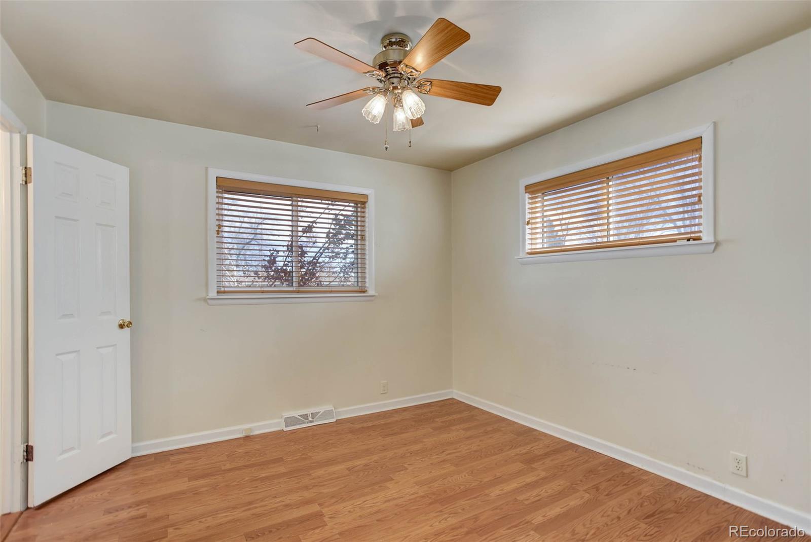 MLS Image #26 for 4755 s irving street,englewood, Colorado