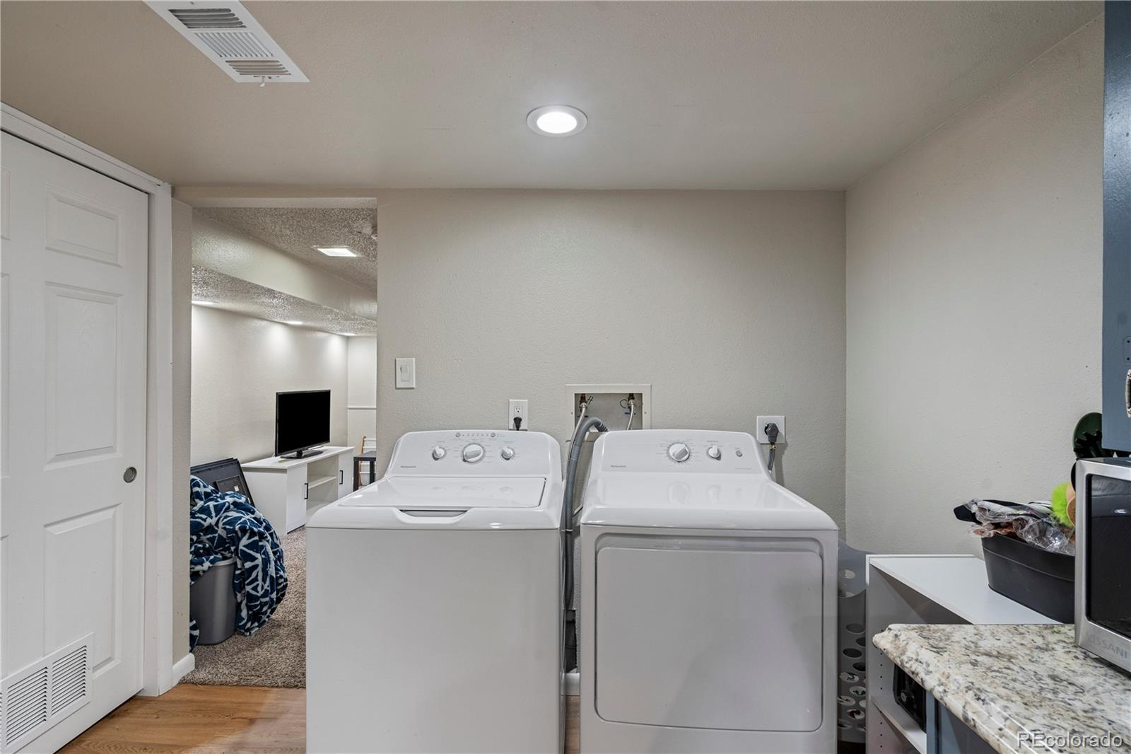 MLS Image #18 for 2041  7th avenue,greeley, Colorado