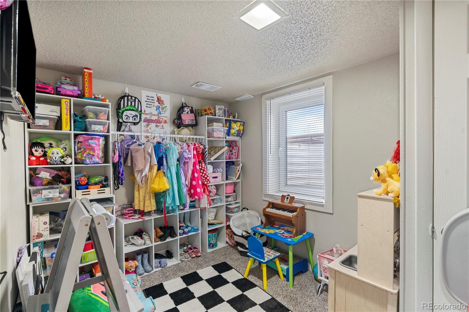 MLS Image #25 for 2041  7th avenue,greeley, Colorado