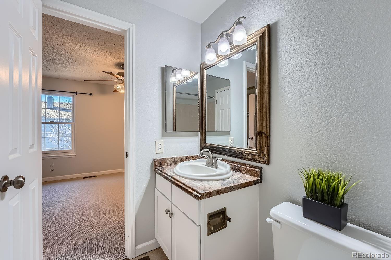 MLS Image #23 for 4038 s richfield way,aurora, Colorado