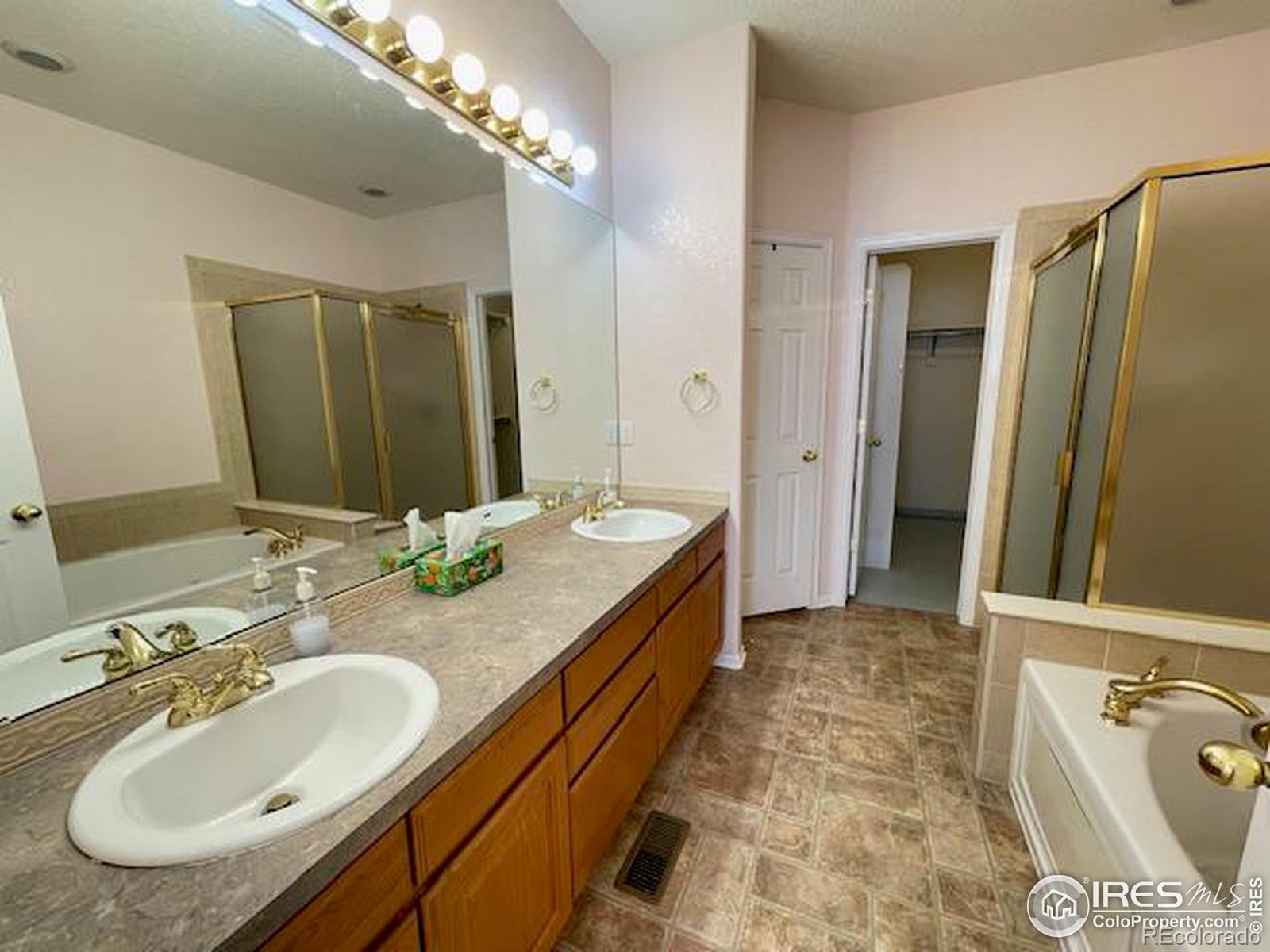 MLS Image #17 for 7494 w layton way,littleton, Colorado