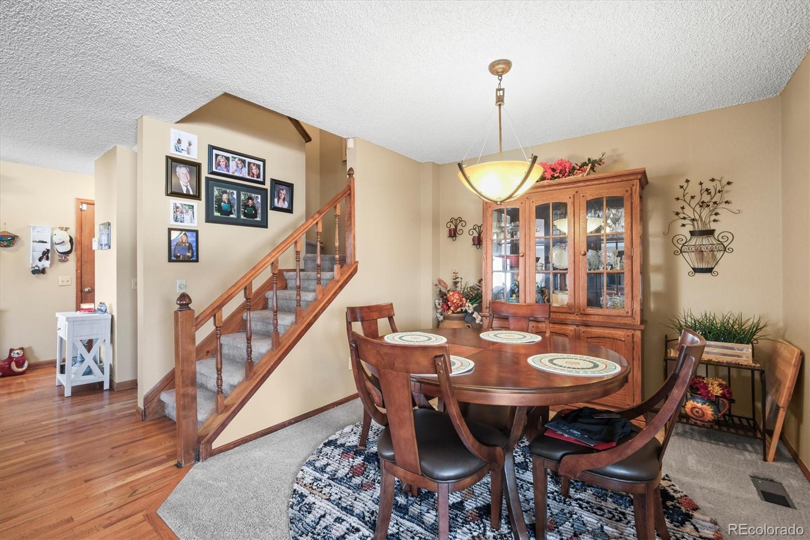 MLS Image #3 for 10588 e park mountain,littleton, Colorado