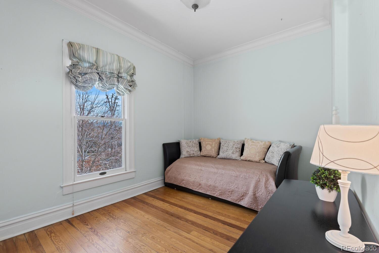 MLS Image #22 for 728 n ogden street,denver, Colorado
