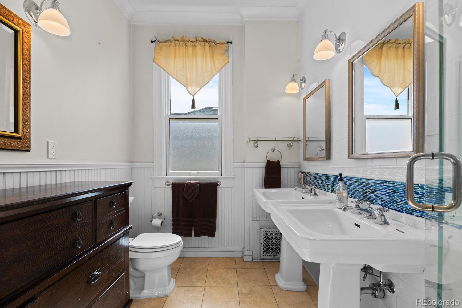 MLS Image #23 for 728 n ogden street,denver, Colorado