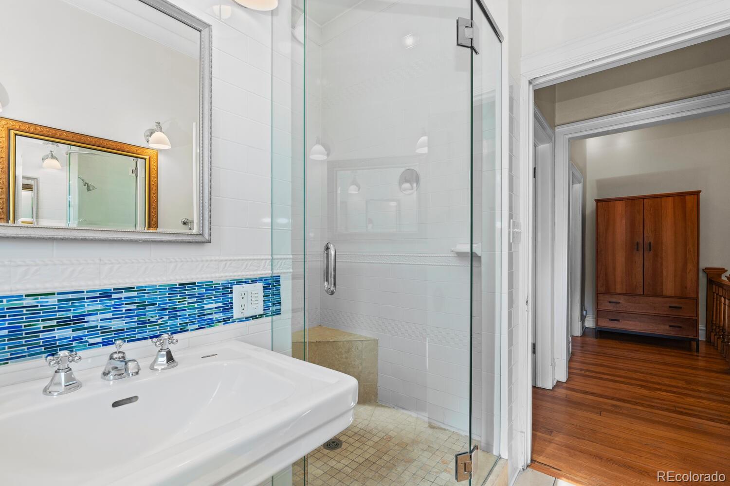 MLS Image #24 for 728 n ogden street,denver, Colorado