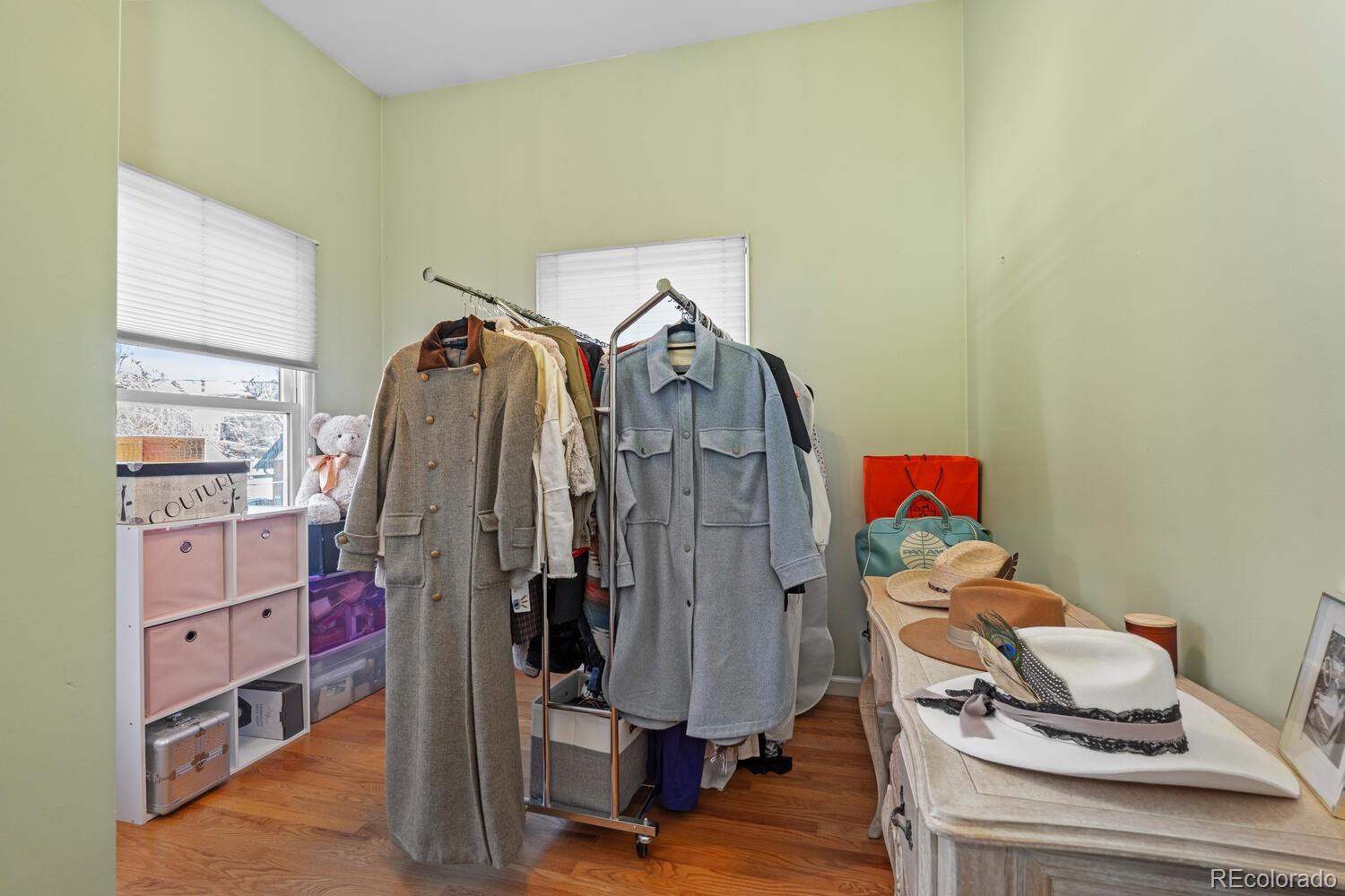 MLS Image #33 for 728 n ogden street,denver, Colorado