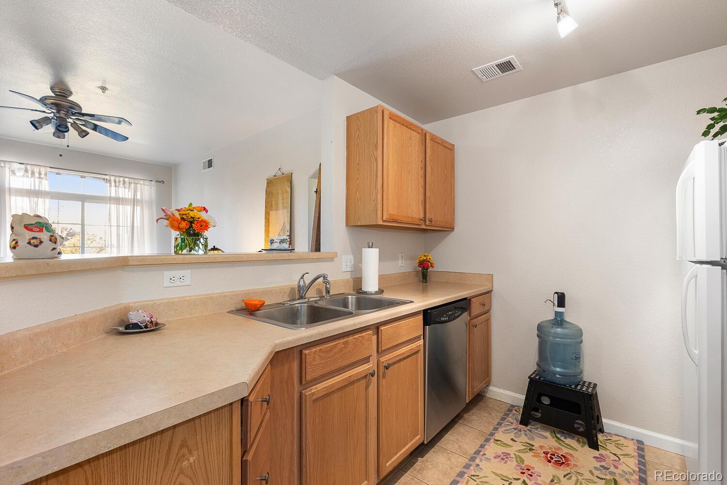 MLS Image #10 for 7440 s blackhawk street,englewood, Colorado