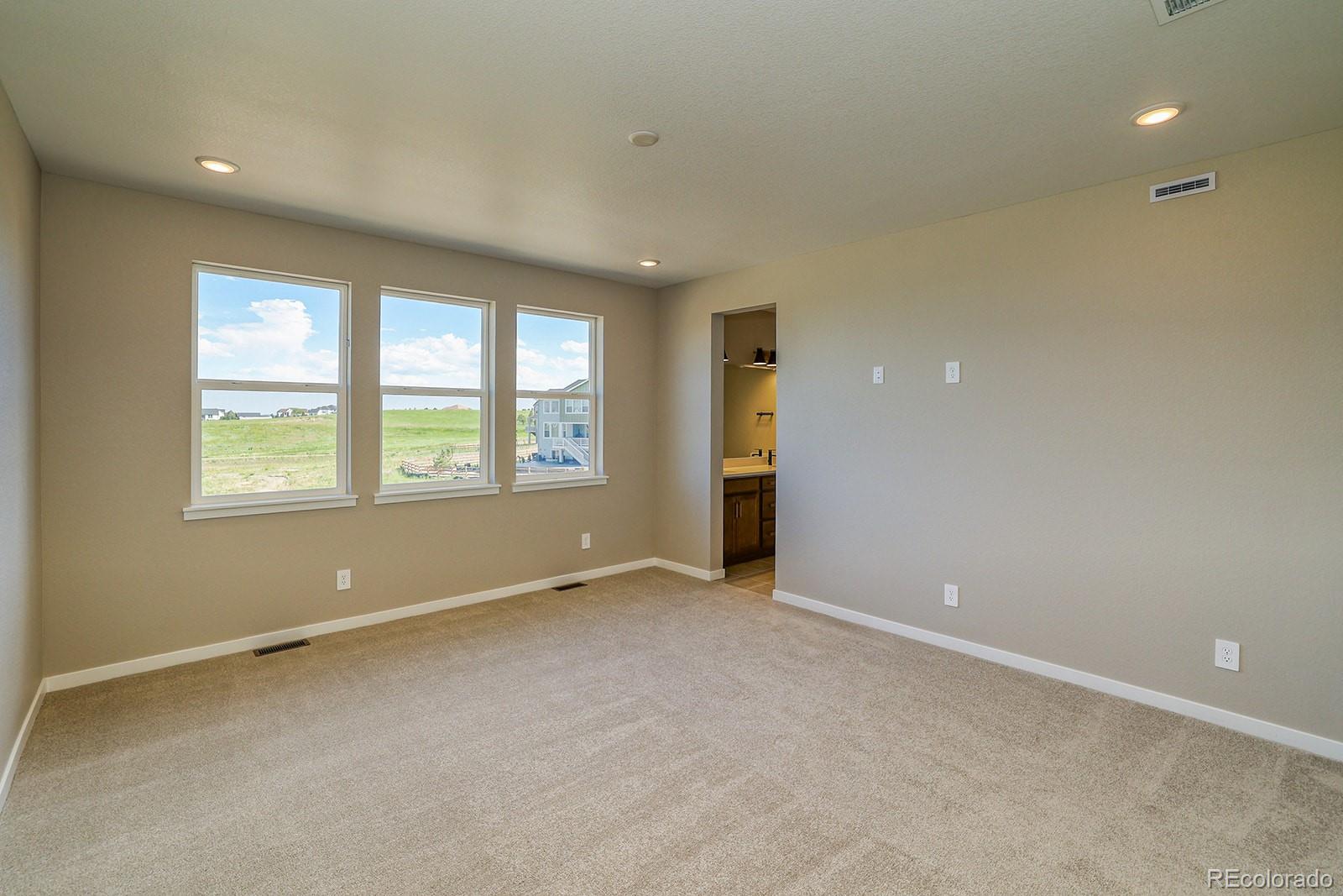 MLS Image #13 for 39210  anthony street,elizabeth, Colorado
