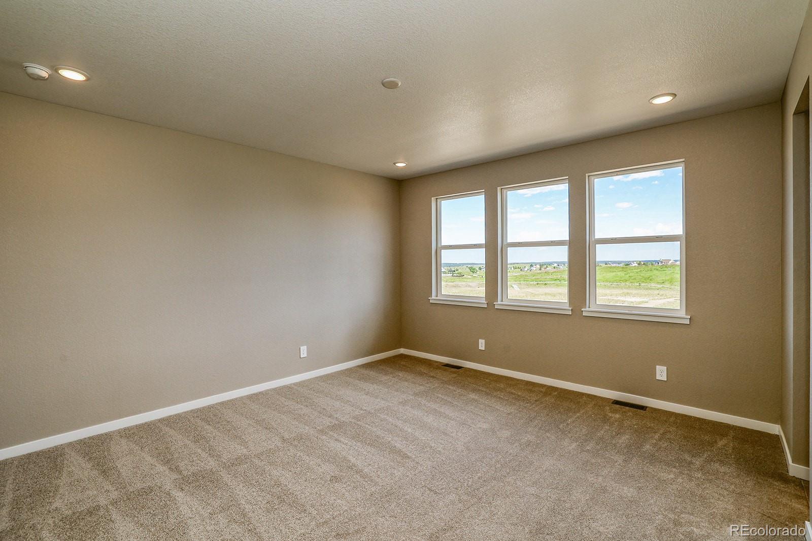 MLS Image #14 for 39210  anthony street,elizabeth, Colorado