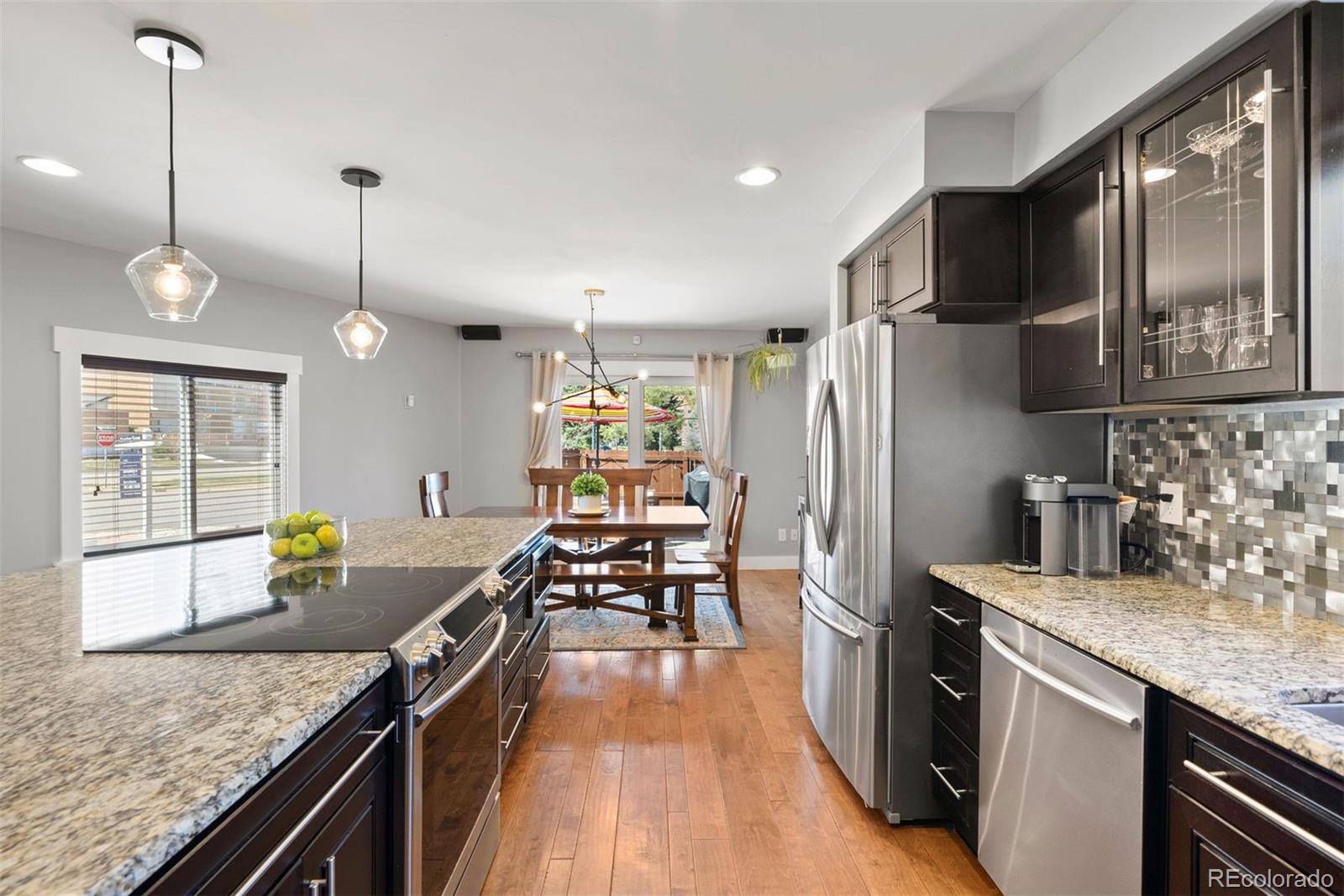 MLS Image #10 for 4905  hale parkway,denver, Colorado