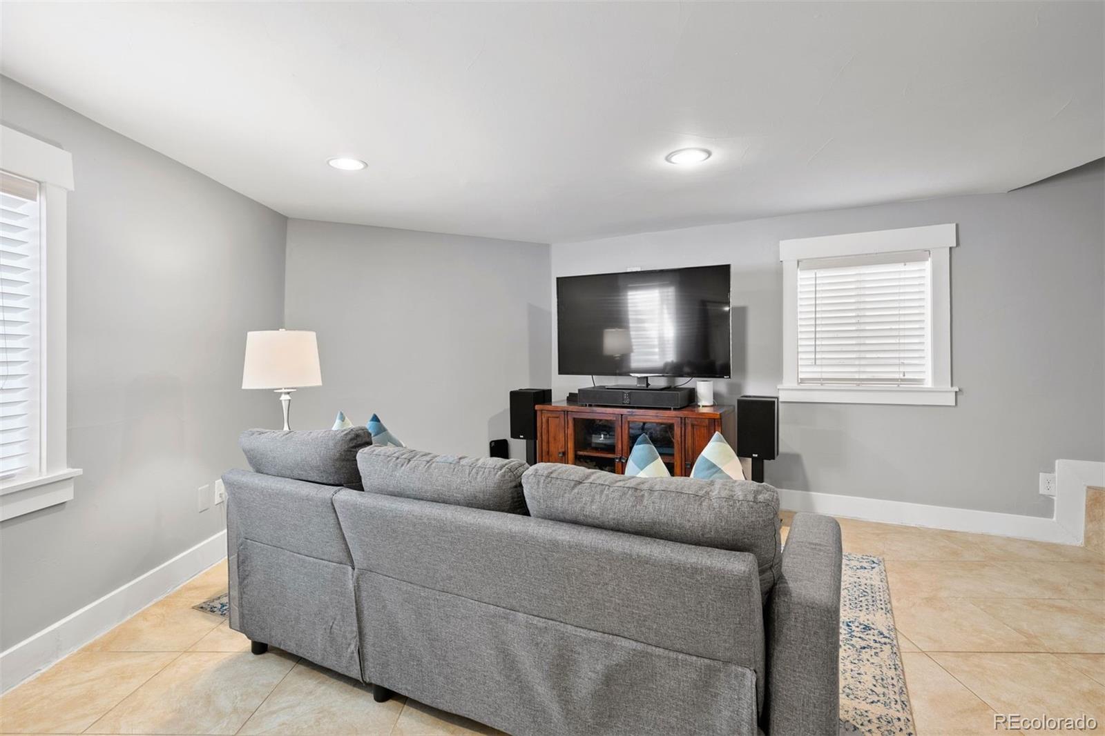 MLS Image #25 for 4905  hale parkway,denver, Colorado