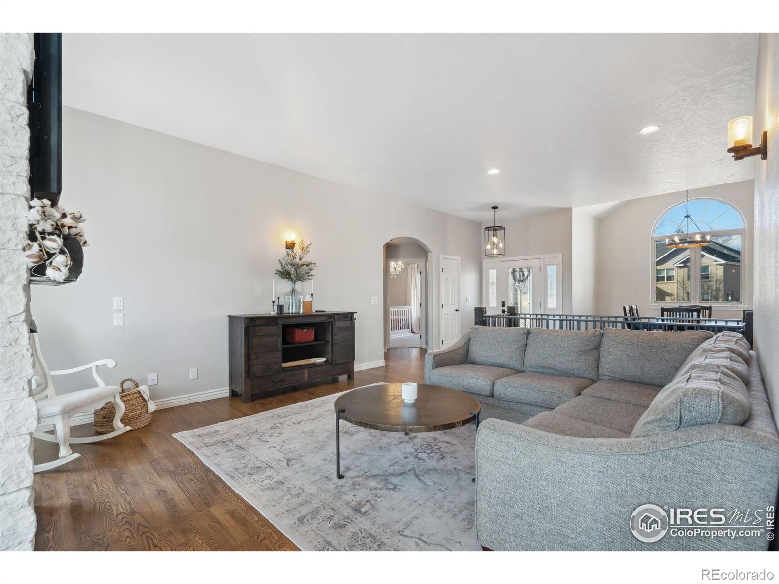 MLS Image #5 for 922  52nd avenue,greeley, Colorado