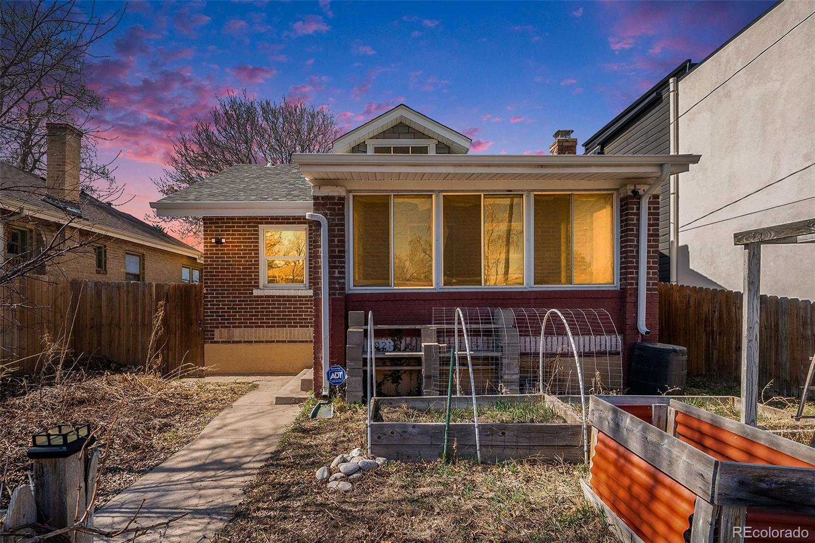 MLS Image #10 for 2921 n fillmore street,denver, Colorado