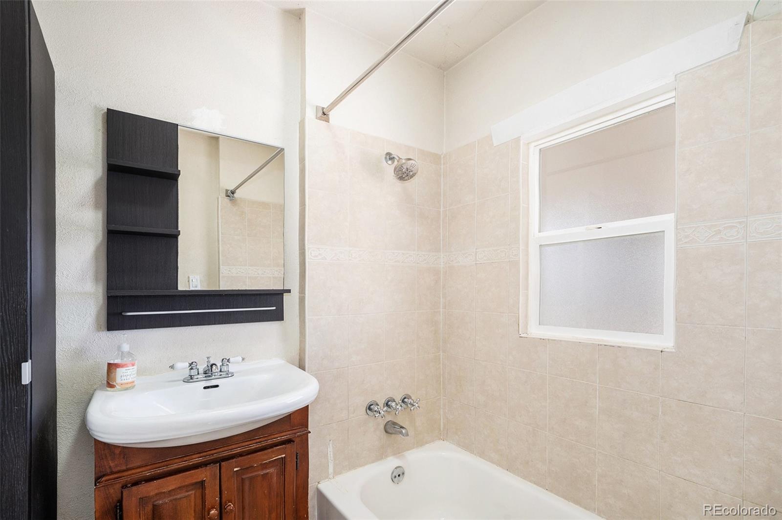 MLS Image #5 for 2921 n fillmore street,denver, Colorado