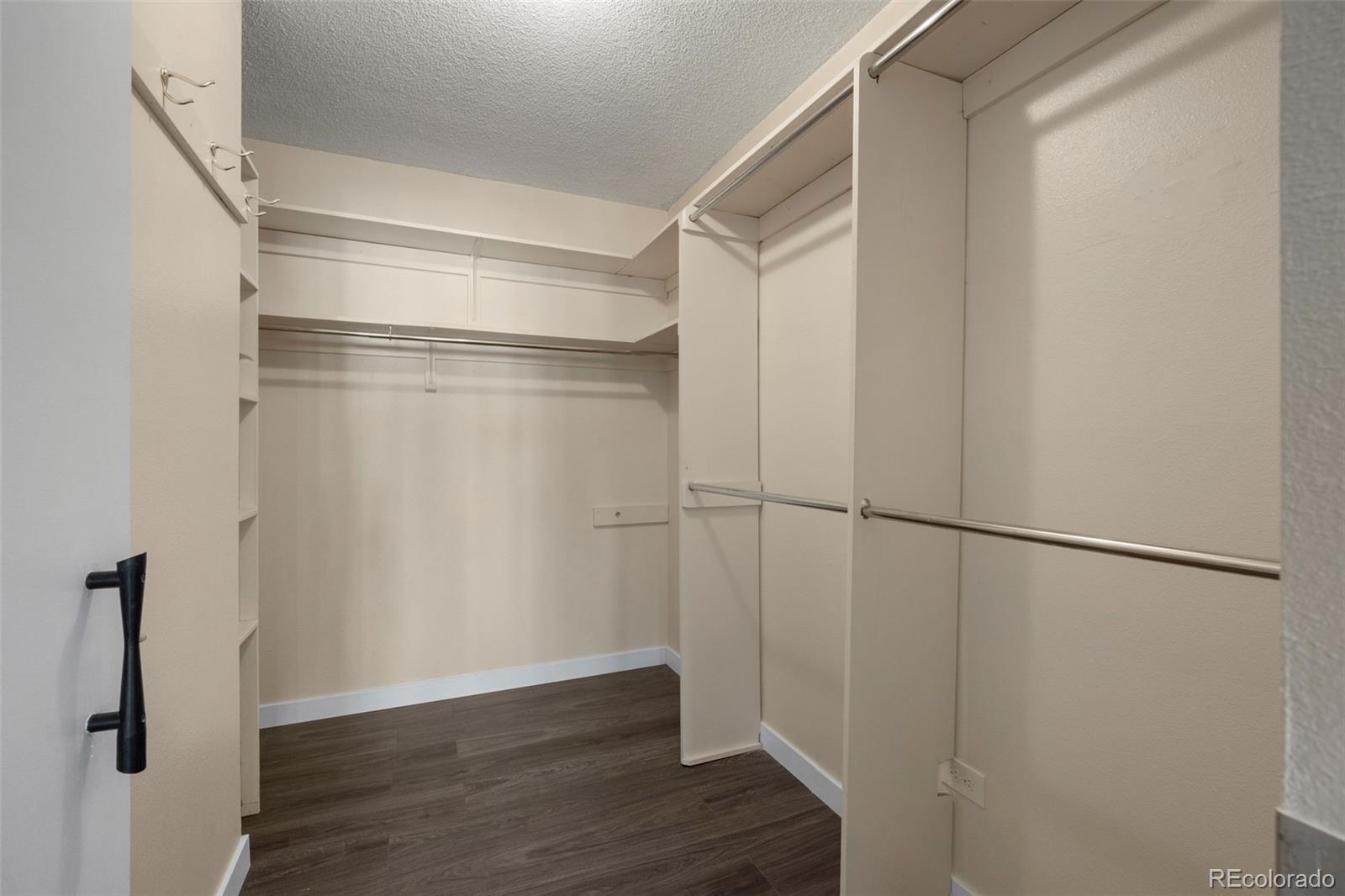 MLS Image #11 for 775 s alton way 5b,denver, Colorado