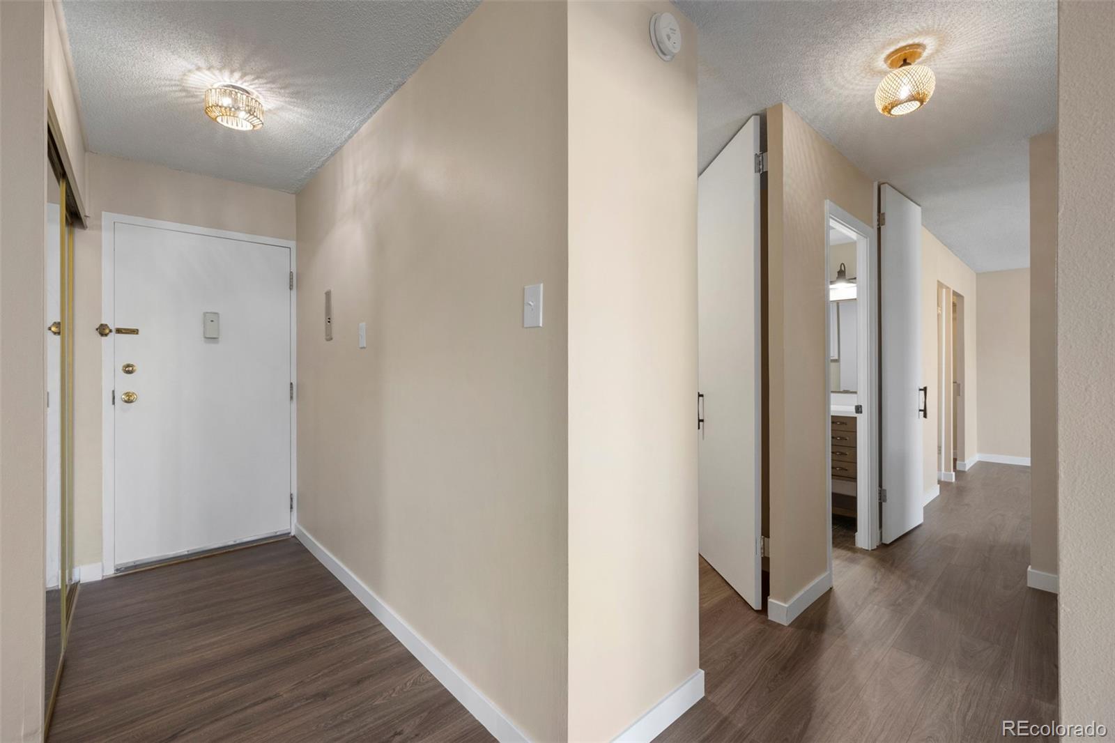 MLS Image #15 for 775 s alton way 5b,denver, Colorado