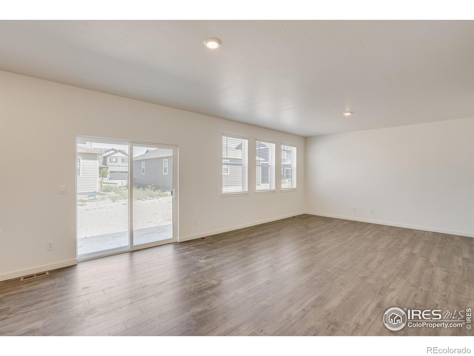 MLS Image #11 for 298  chardon avenue,brighton, Colorado