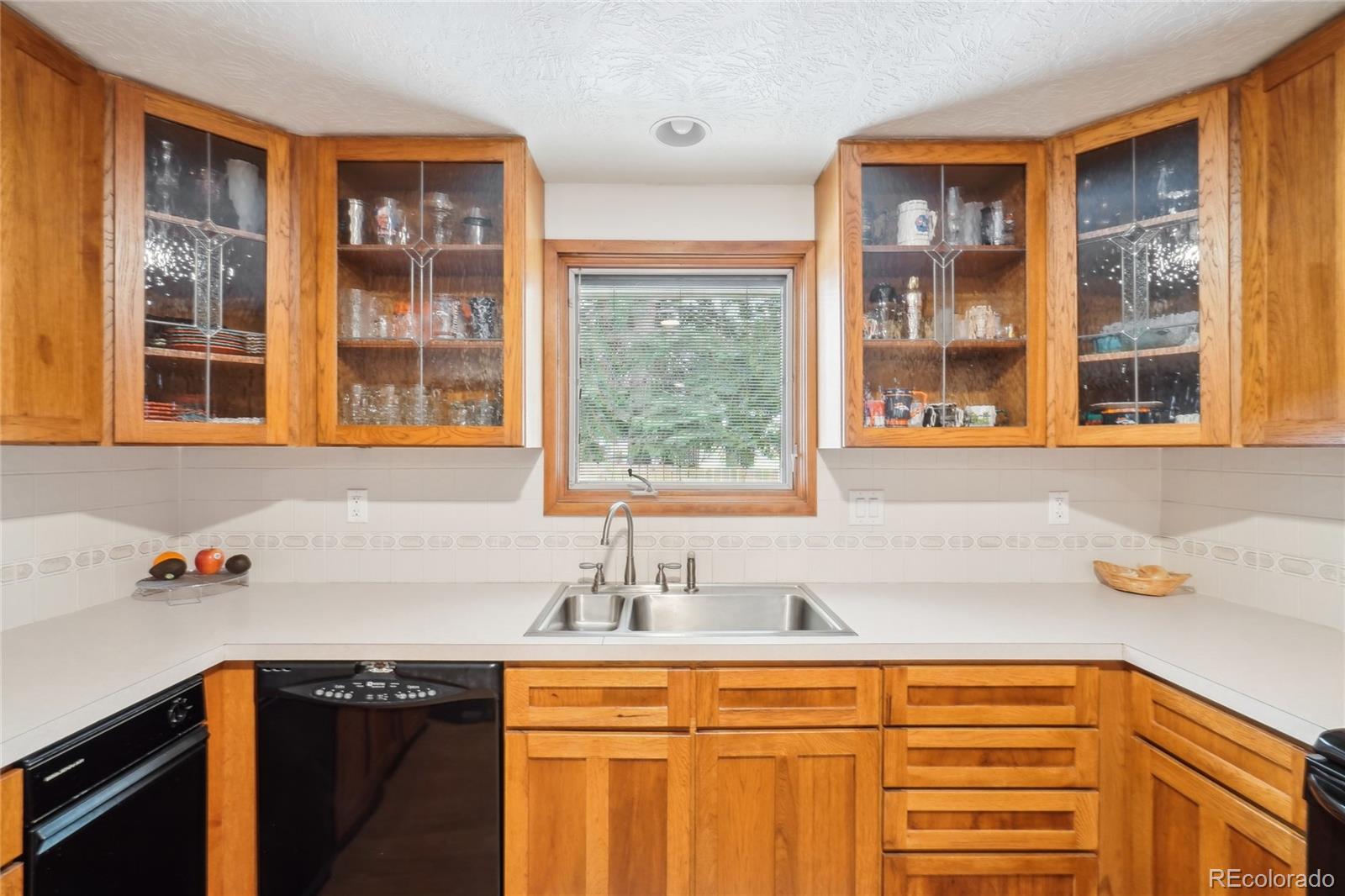 MLS Image #13 for 1010 w 33rd street,loveland, Colorado