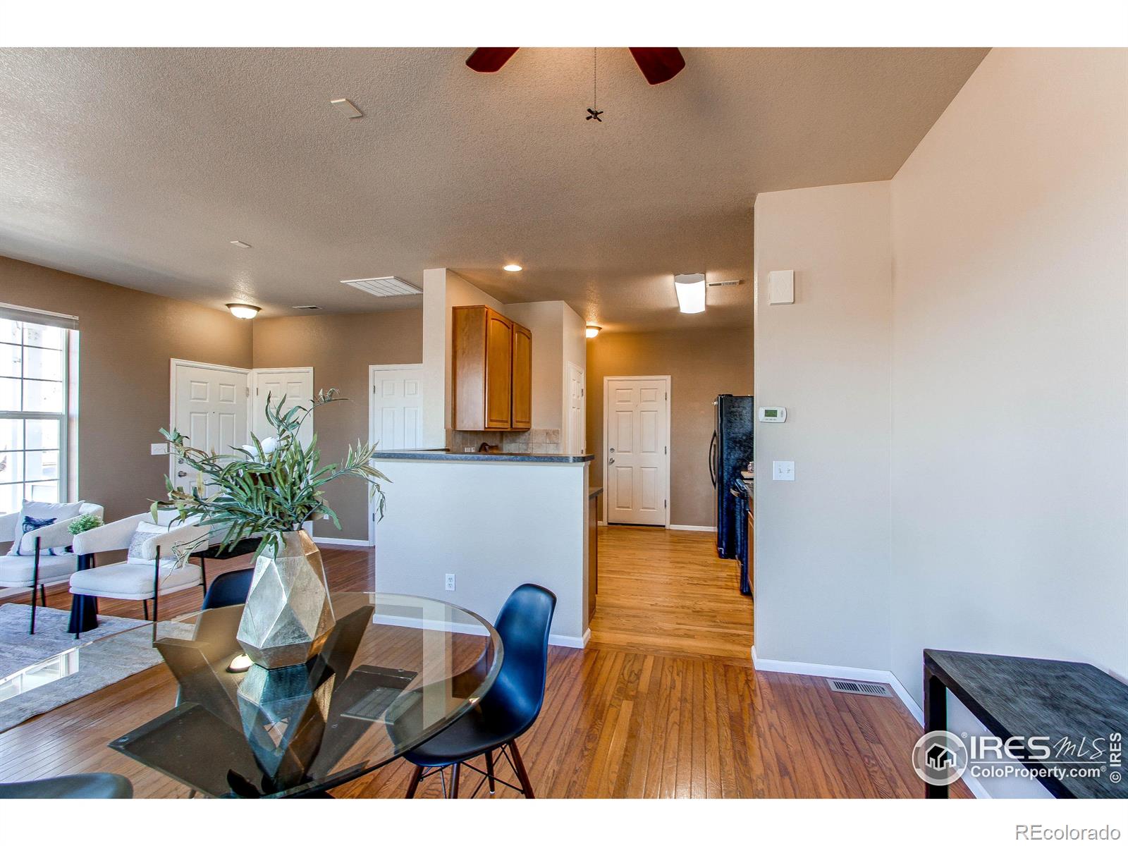 MLS Image #5 for 12754  jasmine street,thornton, Colorado