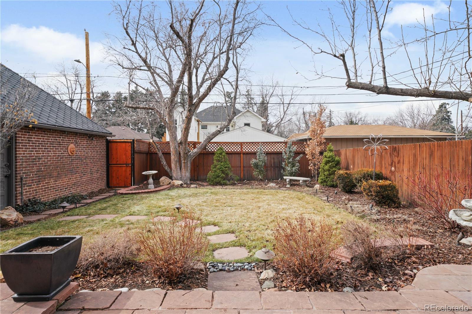 MLS Image #35 for 945  niagara street,denver, Colorado