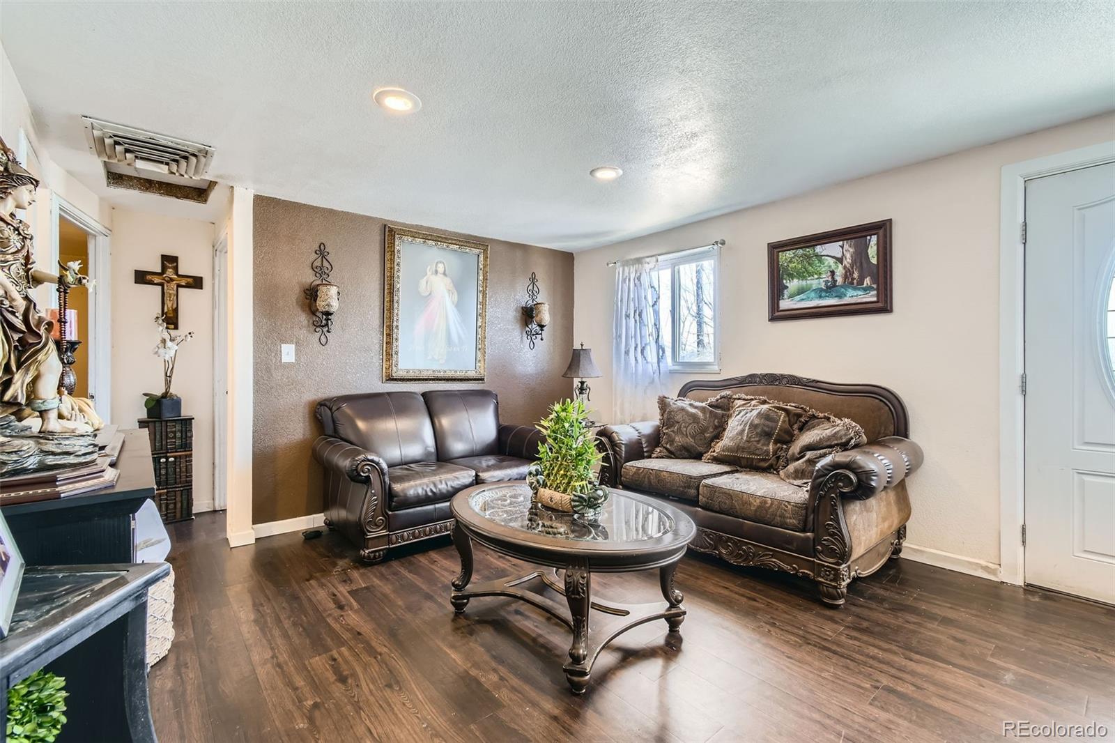 MLS Image #3 for 7310  carnation place,commerce city, Colorado