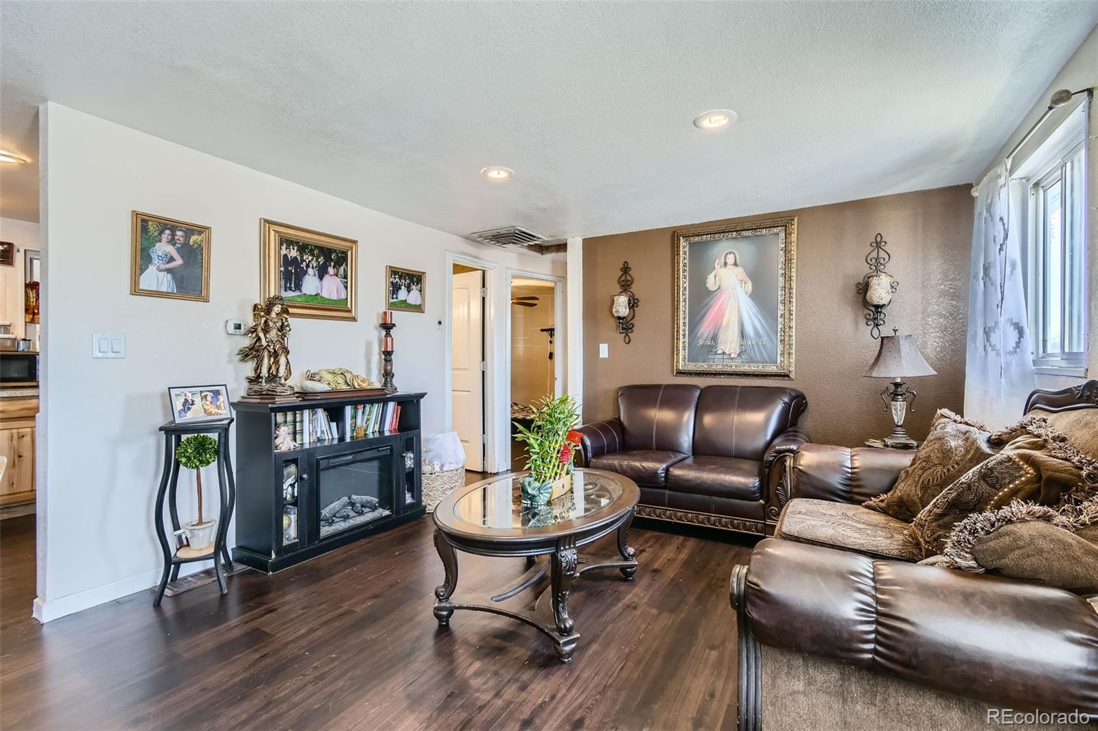 MLS Image #4 for 7310  carnation place,commerce city, Colorado